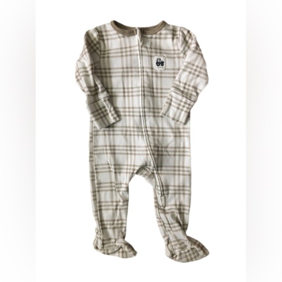 Assortment of 3 brand new onesies PJS• Blumind• Baby clothing• 6 months old - Picture 2 of 7